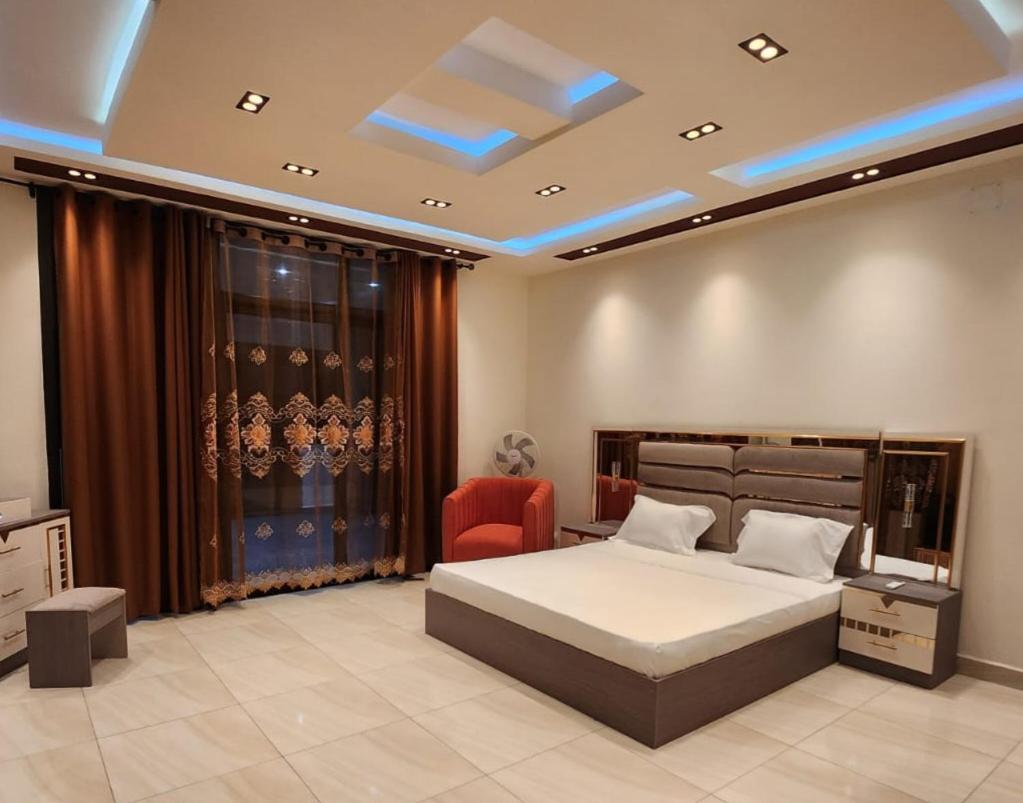 מאהאג'נגה Ocean Heaven Hotel מראה חיצוני תמונה